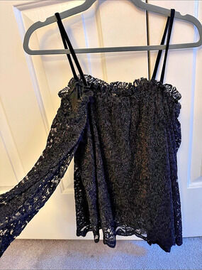 Eri + Ali Black Lace Camisole Size Small
